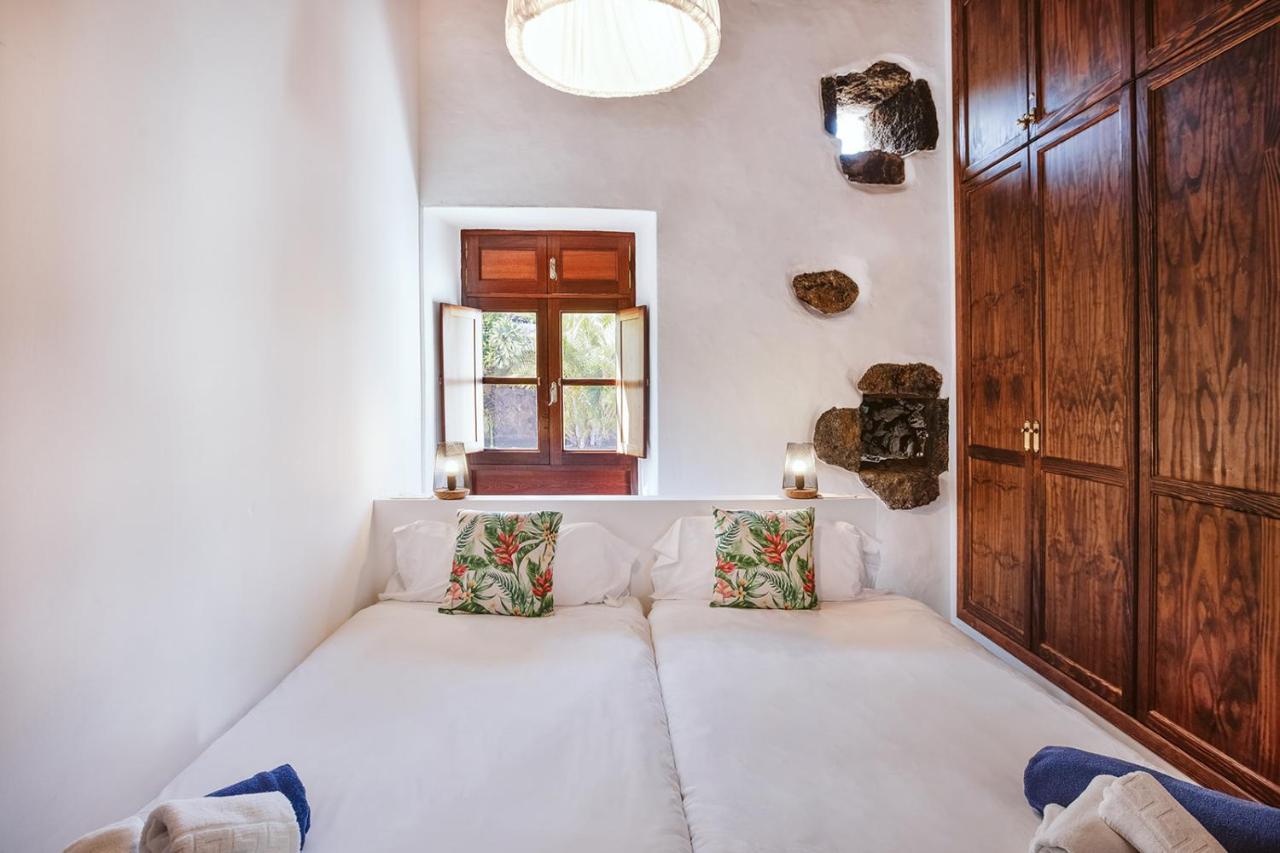 Hotelito Rural Flor De Timanfaya Тинахо Экстерьер фото