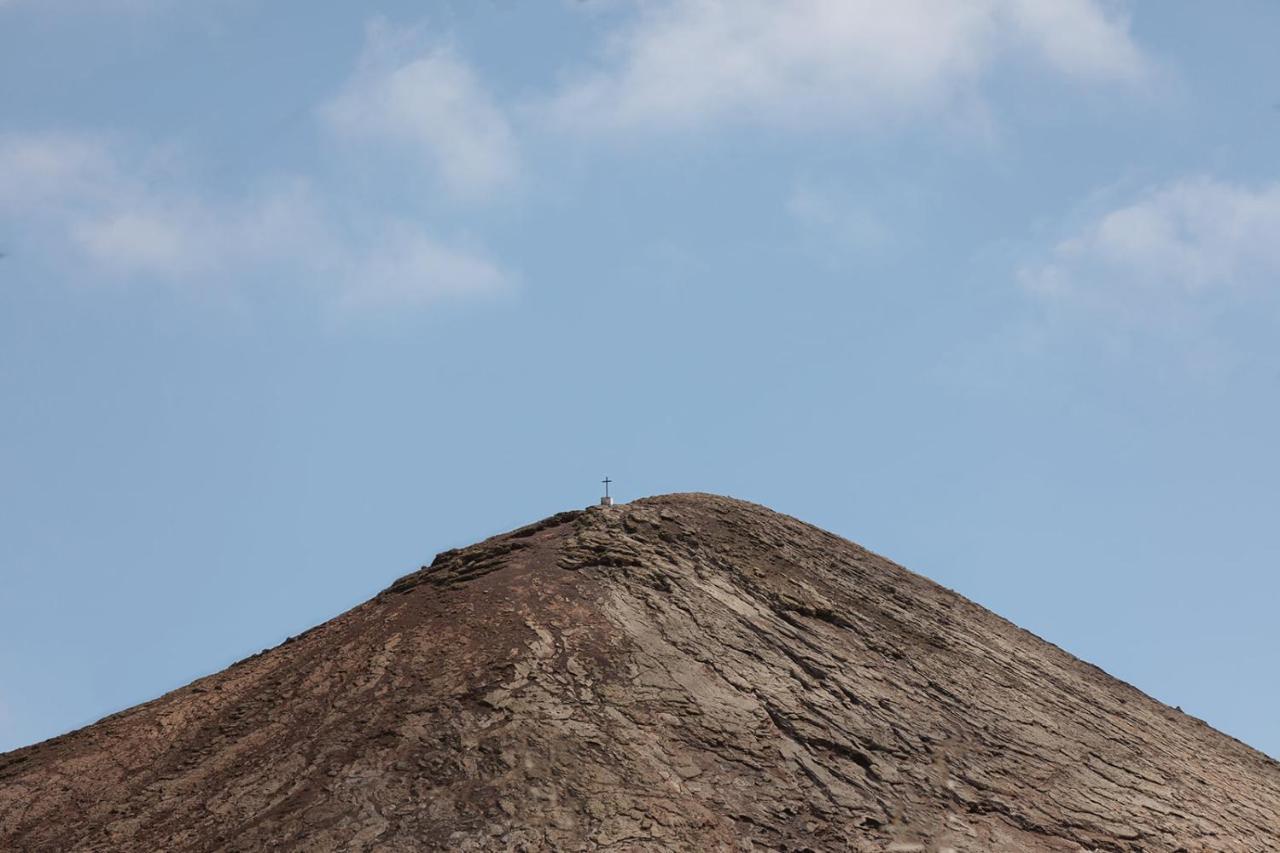 Hotelito Rural Flor De Timanfaya Тинахо Экстерьер фото