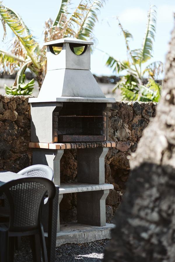 Hotelito Rural Flor De Timanfaya Тинахо Экстерьер фото