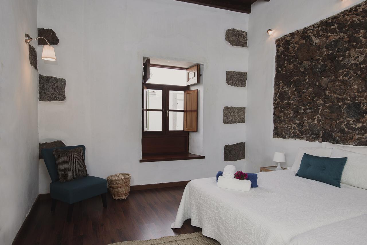 Hotelito Rural Flor De Timanfaya Тинахо Экстерьер фото