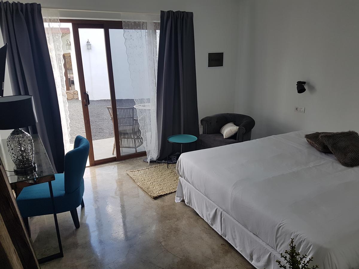 Hotelito Rural Flor De Timanfaya Тинахо Экстерьер фото